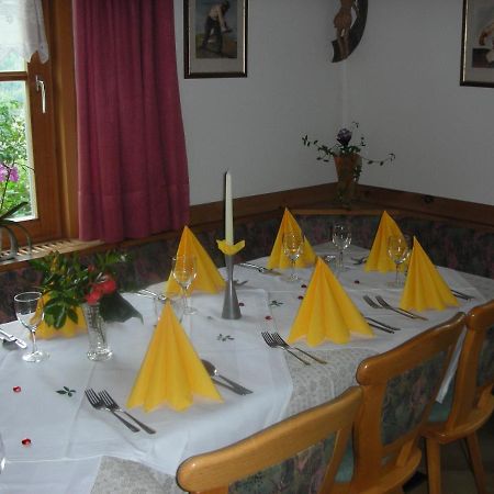 Gasthaus St. Valentin Klausen Exterior foto