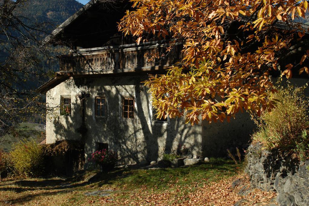 Gasthaus St. Valentin Klausen Exterior foto